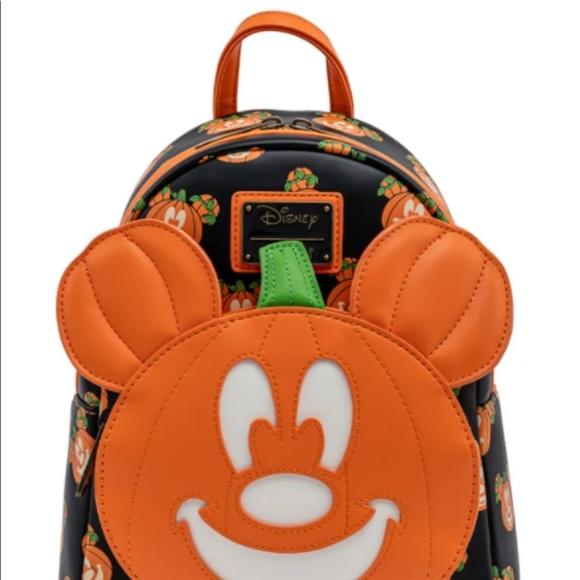 NWT Mickey Mouse glow in the dark pumpkin loungefly - Picture 3 of 5